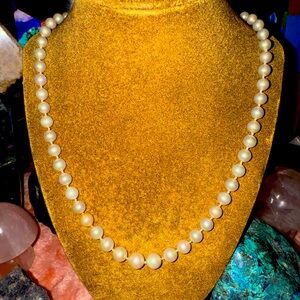 Real pearl necklace